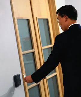 Newark Emergency Locksmith Newark, NJ 973-601-2502 - lock-installation-01